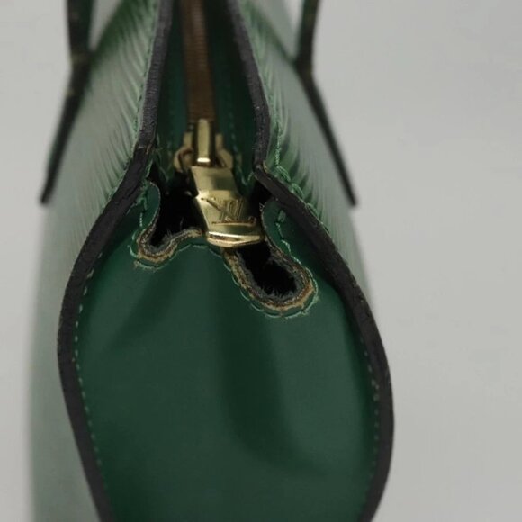 LOUIS VUITTON Epi Saint Jacques Poignees Long Bag Green - Picture 8 of 15